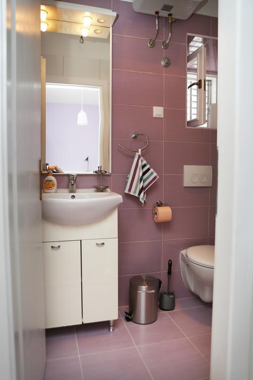 Apartments And Rooms Denoble กอร์จูลา ภายนอก รูปภาพ