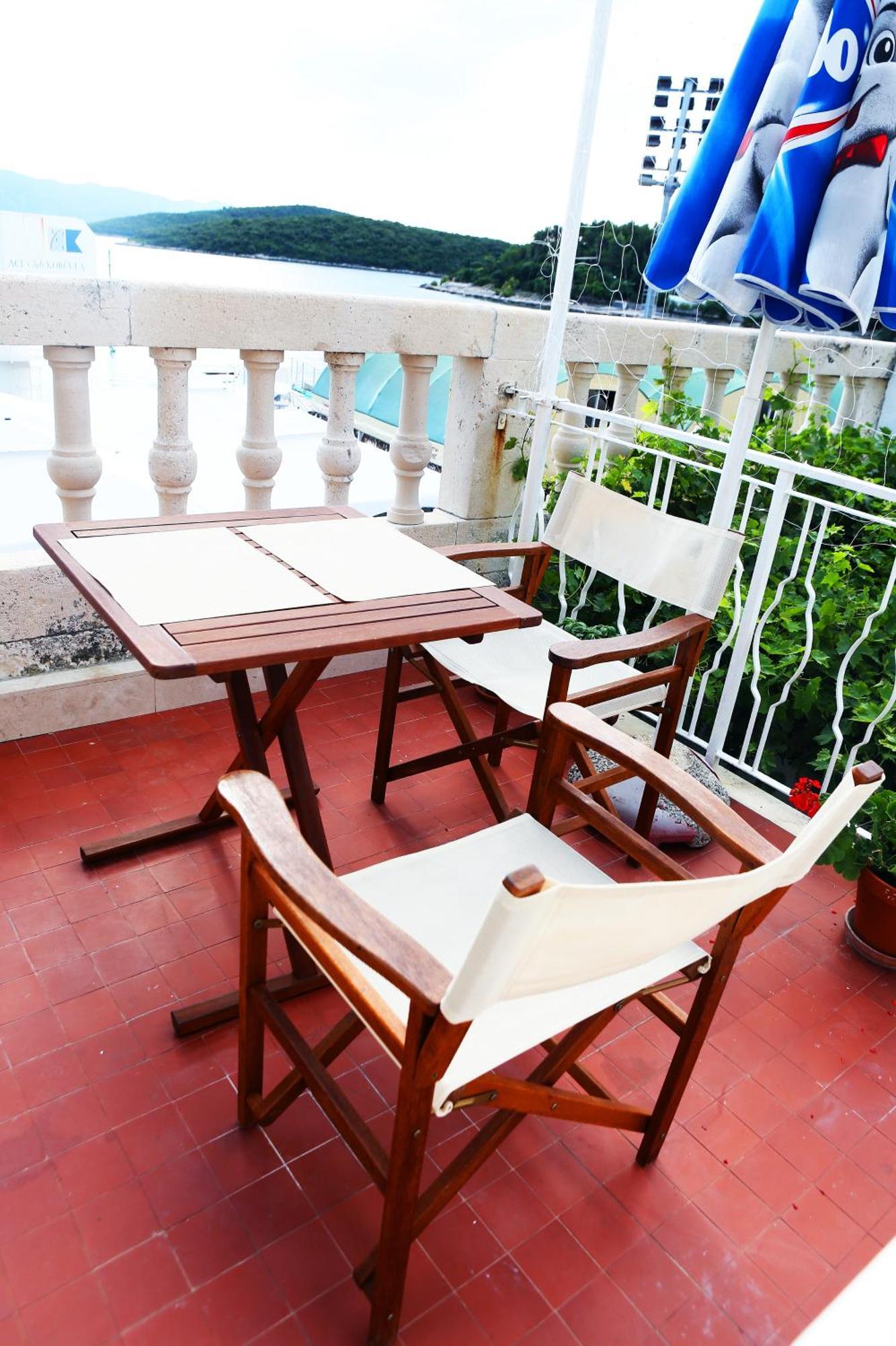 Apartments And Rooms Denoble กอร์จูลา ห้อง รูปภาพ
